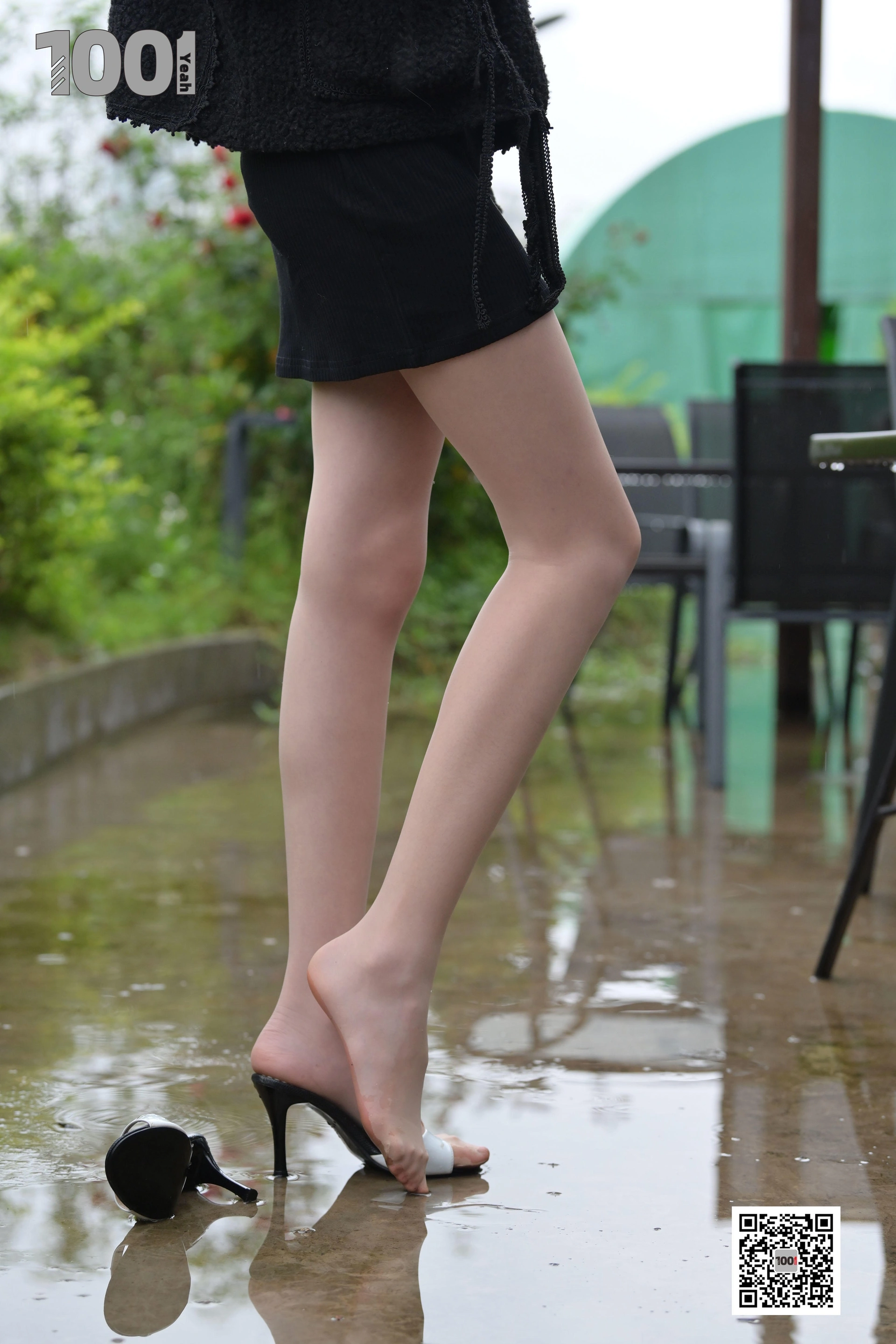 [IESS异思趣向] 一千零一夜 164《雨中漫步4》 1
